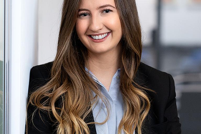 Portrait of Helen Lam, leadership advisor at Russell Reynolds Associates