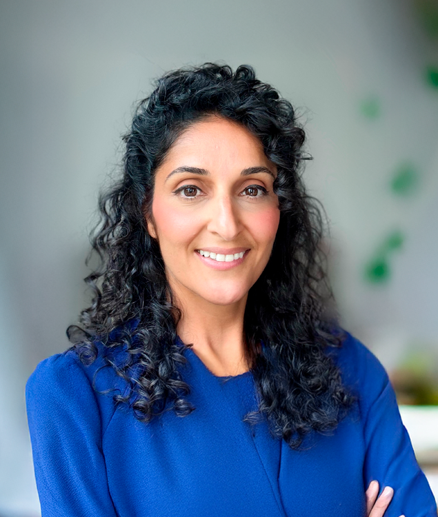 Portrait of Sara Azimzadeh, leadership advisor at Russell Reynolds Associates
