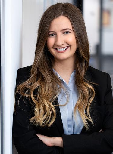 Portrait of Helen Lam, leadership advisor at Russell Reynolds Associates