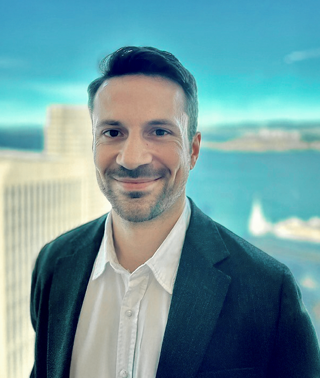 Portrait of Luke Mahoney, leadership advisor at Russell Reynolds Associates