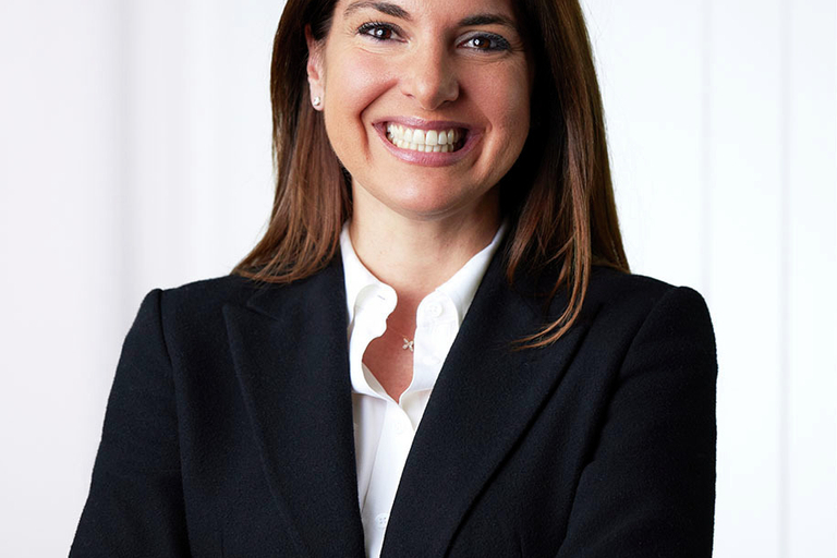 Portrait of Jasmine Jenny, leadership advisor at Russell Reynolds Associates