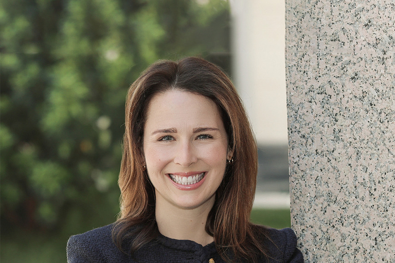 Portrait of Lisa Hoover, leadership advisor at Russell Reynolds Associates