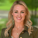Portrait of Marla Oates, leadership advisor at Russell Reynolds Associates