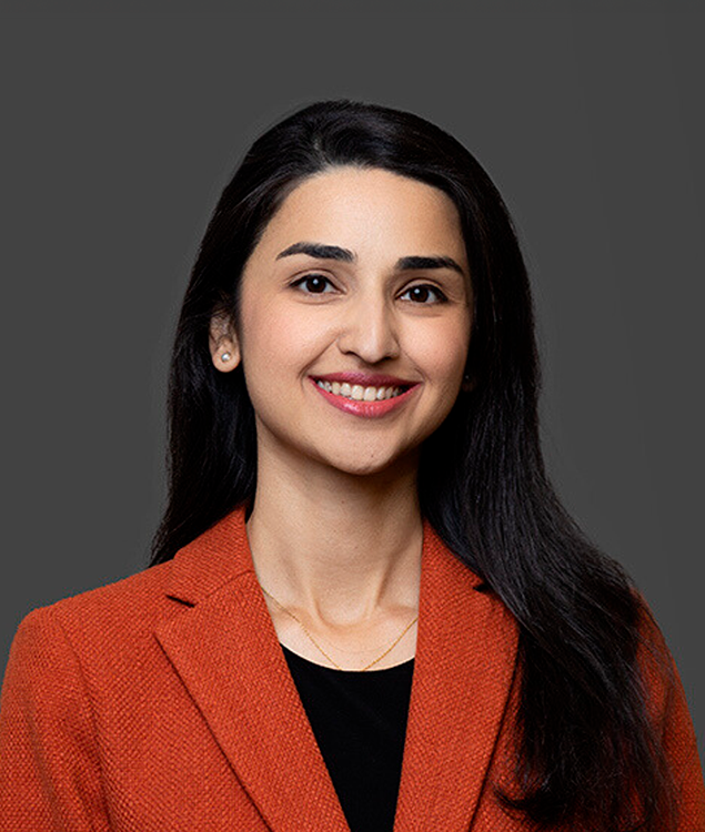 Portrait of Amber Liaqat, leadership advisor at Russell Reynolds Associates