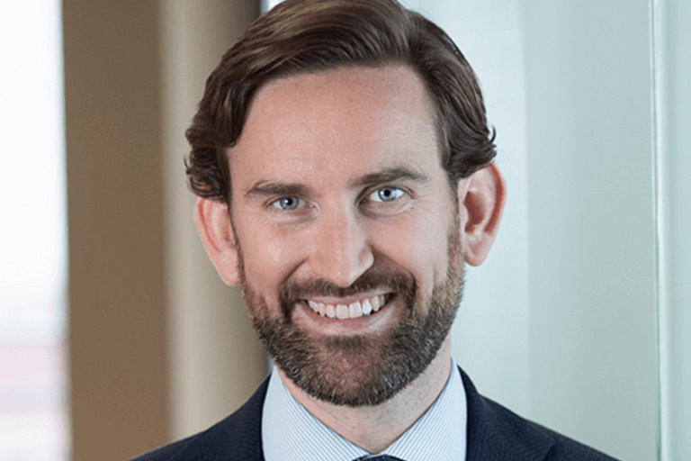 Portrait of Henry Scarlett, leadership advisor at Russell Reynolds Associates