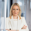 Portrait of Georgie Deane, leadership advisor at Russell Reynolds Associates