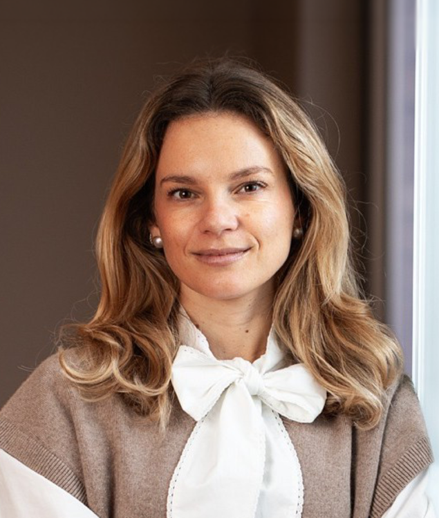 Portrait of Maria Schultz de Morais, leadership advisor at Russell Reynolds Associates