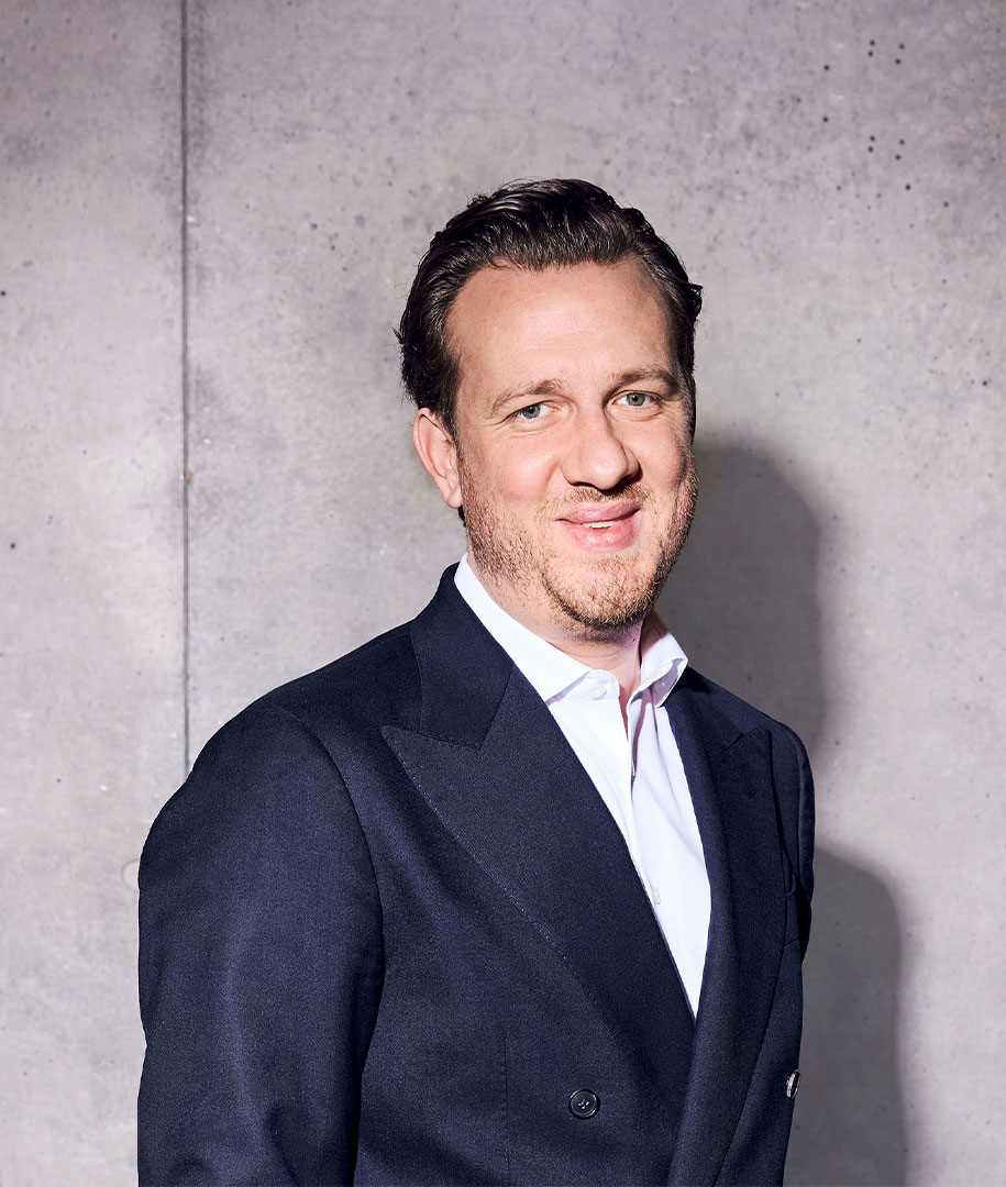 Portrait of Jonas Pollex, leadership advisor at Russell Reynolds Associates