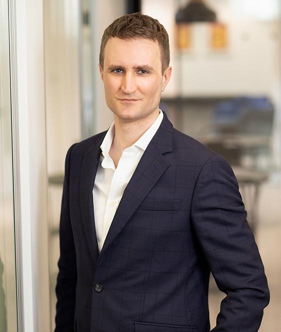 Portrait of Nick Roche, leadership advisor at Russell Reynolds Associates