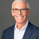 Portrait of Andrew Hayes, leadership advisor at Russell Reynolds Associates