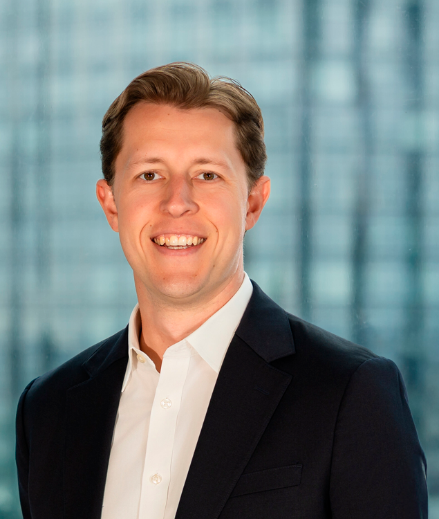 Portrait of Andrew Raisner, leadership advisor at Russell Reynolds Associates