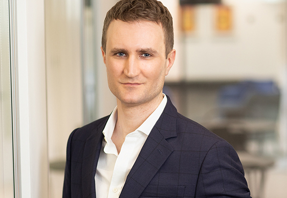 Portrait of Nick Roche, leadership advisor at Russell Reynolds Associates