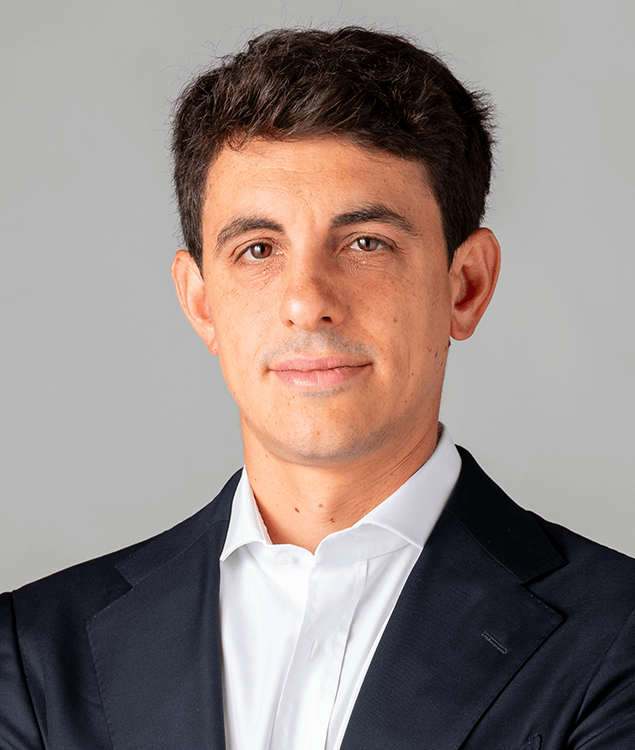 Portrait of Alessandro Bizzarro, leadership advisor at Russell Reynolds Associates.png
