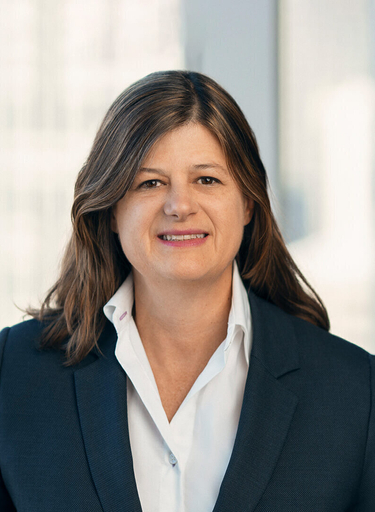Portrait of Marcy Calaway, leadership advisor at Russell Reynolds Associates