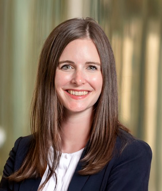 Portrait of Bridget Knoth, leadership advisor at Russell Reynolds Associates