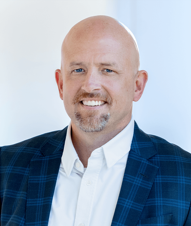 Portrait of Taylor Somerville, leadership advisor at Russell Reynolds Associates