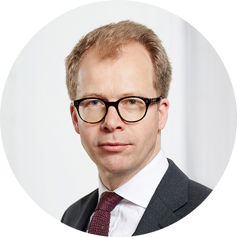 Simon Kingston